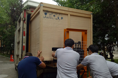 麗水客戶SMT設備專車送貨，貨到上門安裝調(diào)試